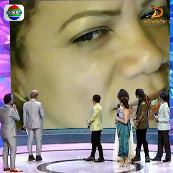 Meet your Posher, Dinorka - Picture 1 of 1